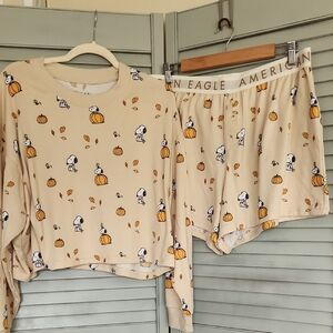 American Eagle Outfitters Snoopy Woodstock Fall Soft Pajamas Pumpkin Fall
